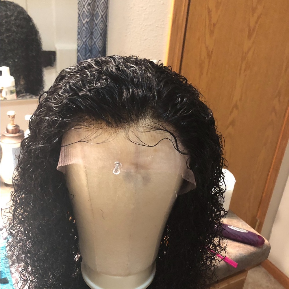 Wig - Picture 3 of 5